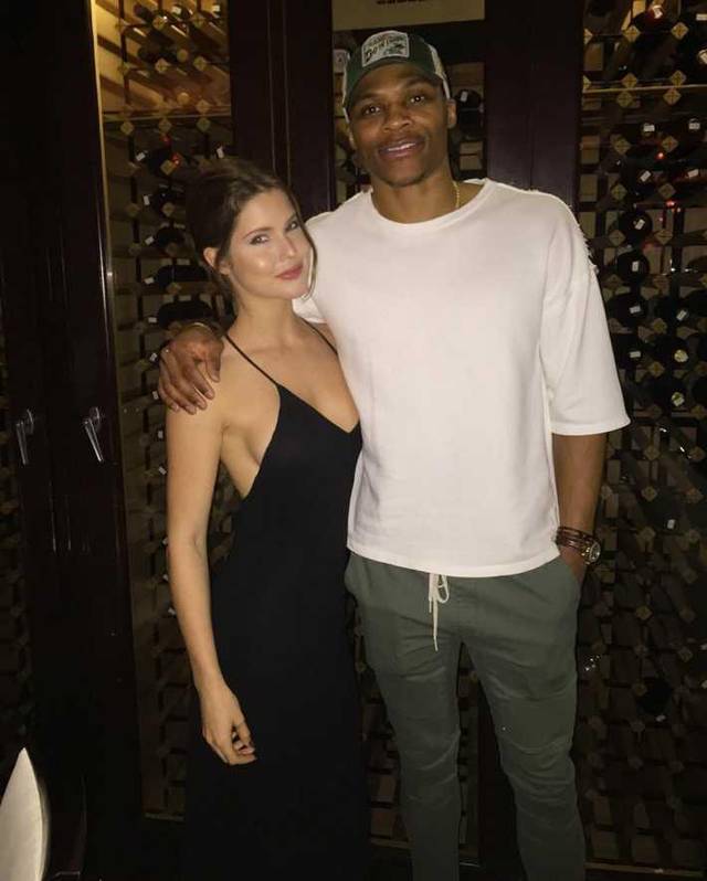 斯内德：姆巴佩会赢得2026年金球奖；没有人效力皇马时想离开（斯内德称姆巴佩将拿下2026年金球奖；在皇马效力时没有人想离队）