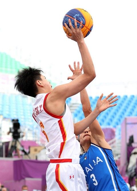 亚特兰大新鹰王！杰伦·约翰逊连续三场砍下三双（老鹰新核心！杰伦·约翰逊三连三双）