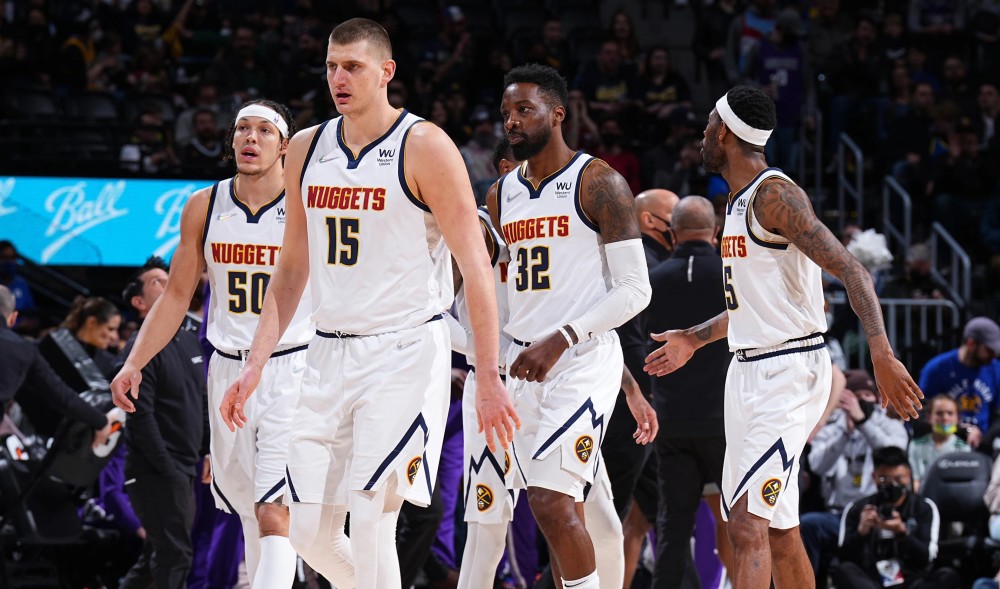 外线手感糟糕！鲍尔&米勒三分合计17投3中（外线低迷！鲍尔、米勒三分合计17投仅3中）