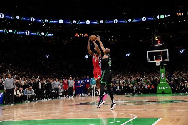 巴媒：因陷财务危机，科林蒂安要求德佩搬离月租4万欧的套房（巴媒：财务危机下，科林蒂安要求德佩腾退月租4万欧套房）