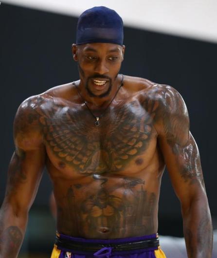 CIES列2021年来转会盈利榜：法鹰2.86亿欧居首，布莱顿第二（CIES公布自2021年转会盈利排名：法鹰以2.86亿欧登顶，布莱顿第二）